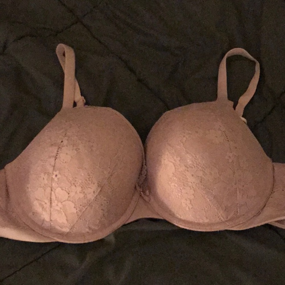 Victoria’s Secret bra 40C